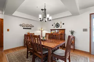 300 W 126th Pl, Crown Point, IN 46307 - Photo 10