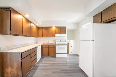 8977 E Chicago Trail, New Carlisle, IN 46552 - Photo 4