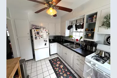 814 Campbell Street, Valparaiso, IN 46385 - Photo 6