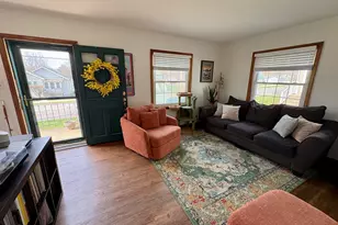 814 Campbell St, Valparaiso, IN 46385 - Photo 4