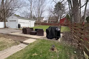 814 Campbell St, Valparaiso, IN 46385 - Photo 14