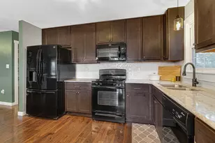 3202 Sylvania St, Portage, IN 46368 - Photo 6