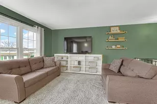 3202 Sylvania St, Portage, IN 46368 - Photo 8