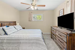 2793 Benton St, Lake Station, IN 46405 - Photo 10