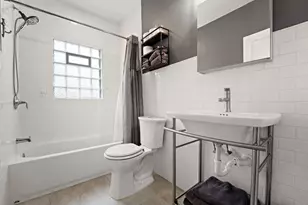 474 Park Ave, Valparaiso, IN 46385 - Photo 16