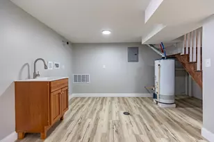 743 Buchanan St, Gary, IN 46402 - Photo 40