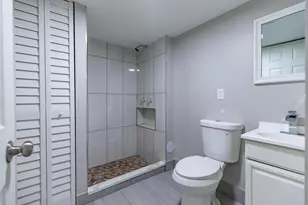 743 Buchanan St, Gary, IN 46402 - Photo 44