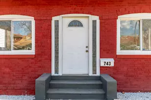 743 Buchanan St, Gary, IN 46402 - Photo 14