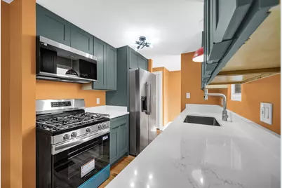 93 Lincoln Avenue, Hobart, IN 46342 - Photo 8