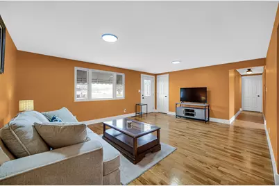 93 Lincoln Avenue, Hobart, IN 46342 - Photo 4