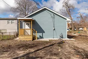 1047 Arizona St, Gary, IN 46403 - Photo 34
