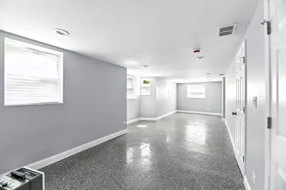 840 E 25th Avenue, Gary, IN 46407 - Photo 8