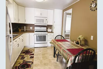 341 W Main Street, Winamac, IN 46996 - Photo 6