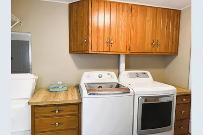 341 W Main Street, Winamac, IN 46996 - Photo 16