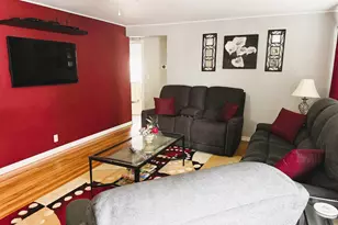 341 W Main St, Winamac, IN 46996 - Photo 8