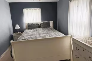 341 W Main St, Winamac, IN 46996 - Photo 12