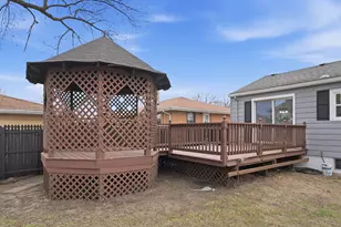 6936 Magoun Ave, Hammond, IN 46324 - Photo 16