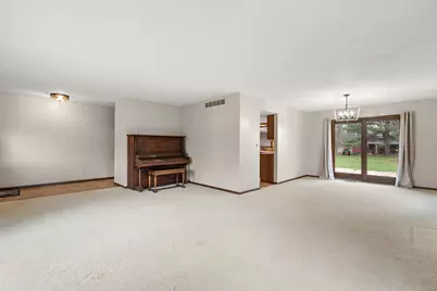 7708 W 1300 S, Wanatah, IN 46390 - Photo 10