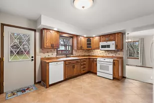 7708 W 1300 S, Wanatah, IN 46390 - Photo 14