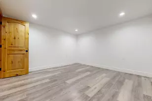 4824 Parrish Ave, East Chicago, IN 46312 - Photo 32