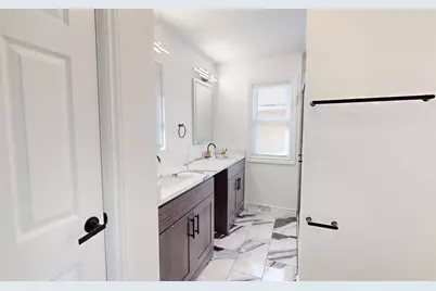 4824 Parrish Avenue, East Chicago, IN 46312 - Photo 12