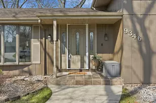 9346 Northcote Ave, Saint John, IN 46373 - Photo 4