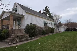 4429 Hickory Ave, Hammond, IN 46327 - Photo 4