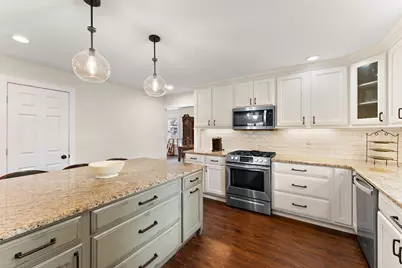 303 Weston Street, Valparaiso, IN 46385 - Photo 4