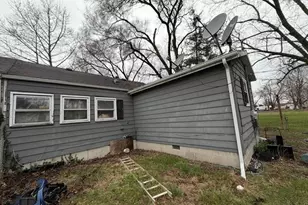 259 S Ivanhoe Rd, Kingsford Heights, IN 46346 - Photo 8