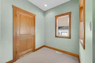 2425 Dickinson Rd, Chesterton, IN 46304 - Photo 18