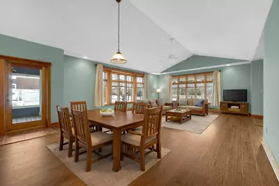 2425 Dickinson Road, Chesterton, IN 46304 - Photo 4