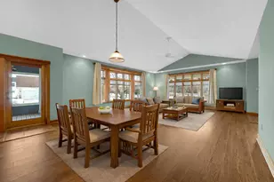 2425 Dickinson Rd, Chesterton, IN 46304 - Photo 4