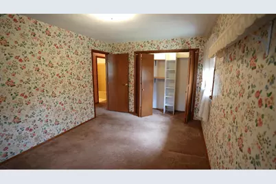 5020 S Woodland Drive E, North Judson, IN 46366 - Photo 20