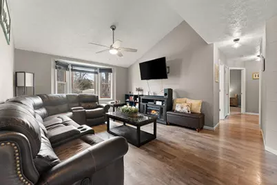 2190 Crocus Street, Portage, IN 46368 - Photo 8