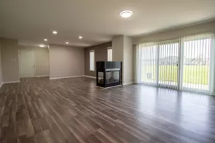 9976 Pheasant Ln, Saint John, IN 46373 - Photo 10