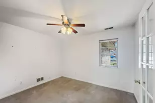 2962 Liberty Dr, Crown Point, IN 46307 - Photo 10