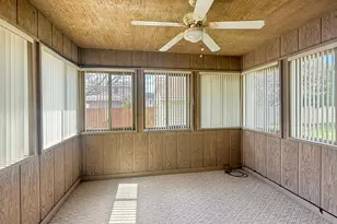 2962 Liberty Dr, Crown Point, IN 46307 - Photo 12