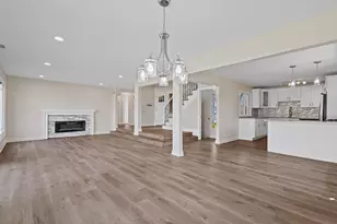 2600 W 59th Pl, Merrillville, IN 46410 - Photo 6