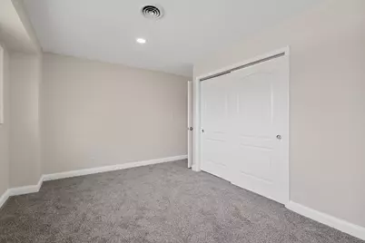 2600 W 59th Place, Merrillville, IN 46410 - Photo 22