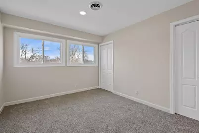 2600 W 59th Place, Merrillville, IN 46410 - Photo 18