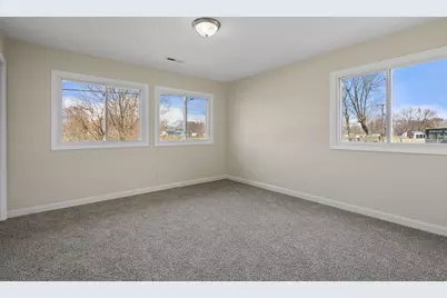 2600 W 59th Place, Merrillville, IN 46410 - Photo 12