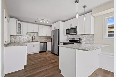 2600 W 59th Place, Merrillville, IN 46410 - Photo 8