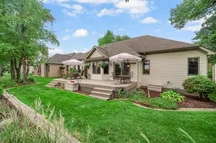 97 Scotscraig Dr, Valparaiso, IN 46385 - Photo 10