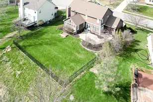 2606 Sweetgum Ct, Valparaiso, IN 46383 - Photo 48