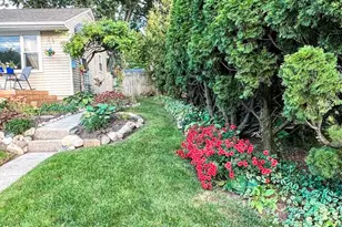 827 Eason Ct, La Porte, IN 46350 - Photo 20