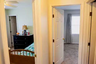 3612 Creekside Dr, Valparaiso, IN 46383 - Photo 14