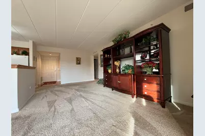 908 Swan Drive #2d, Dyer, IN 46311 - Photo 6