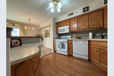 908 Swan Drive #2d, Dyer, IN 46311 - Photo 8