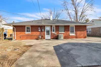 555 W Pine Street, Griffith, IN 46319 - Photo 18