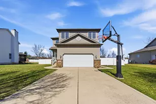 1216 Saratoga Ave, Schererville, IN 46375 - Photo 4